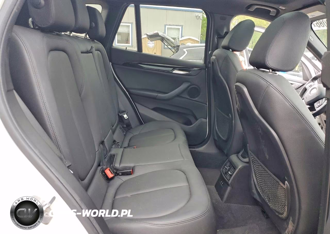2019 BMW X1 xDrive28I VIN:WBXHT3C51K5L90294 - 11