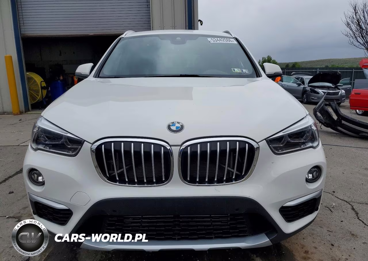 2019 BMW X1 xDrive28I VIN:WBXHT3C51K5L90294 - 5