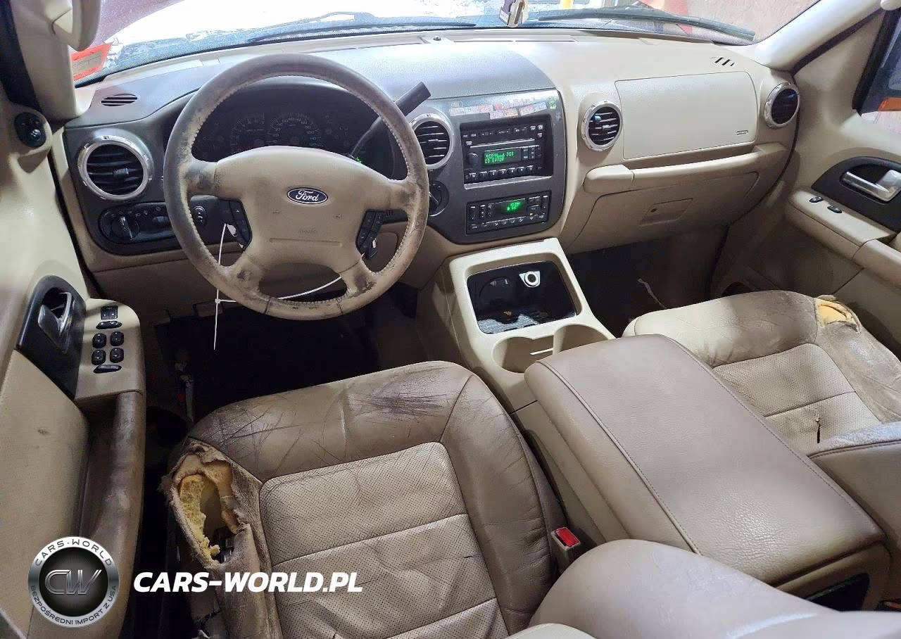 2003 Ford Expedition Eddie Bauer VIN:1FMFU18L43LB79306 - 8
