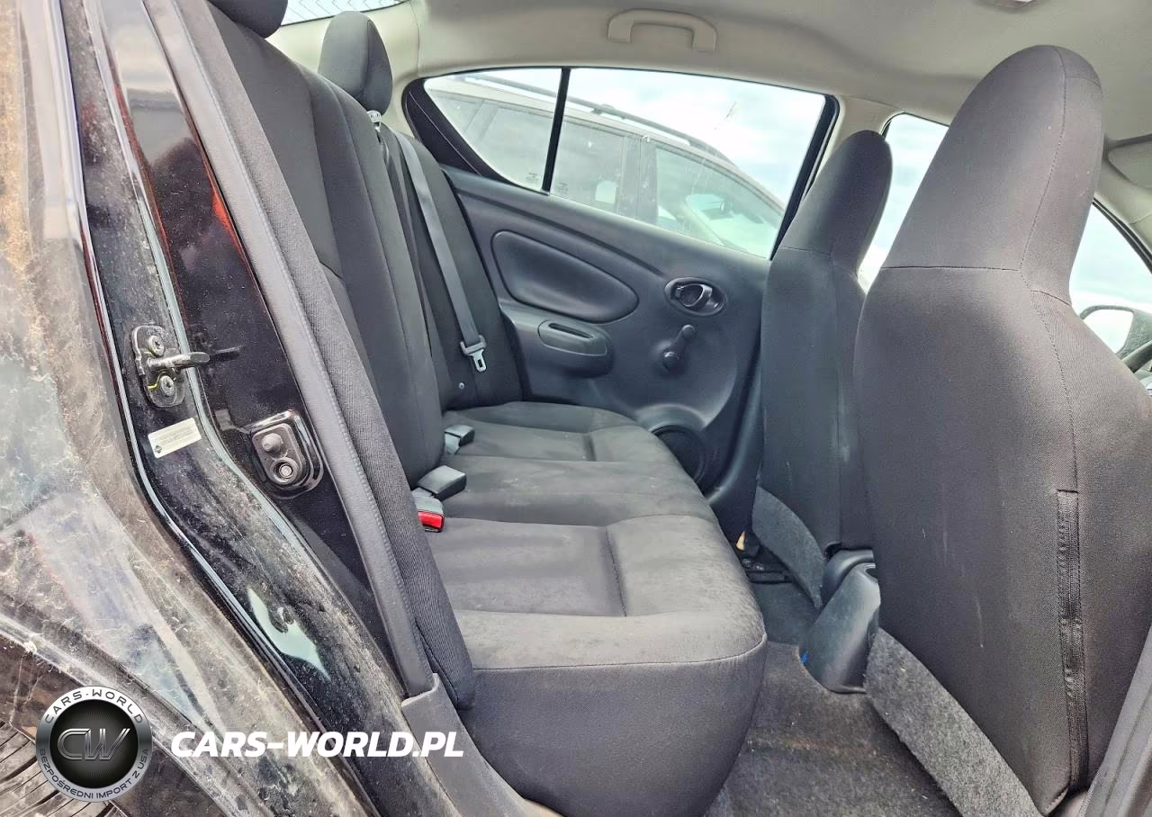 2015 Nissan Versa 1.6 S Plus VIN:3N1CN7AP6FL915839 - 10