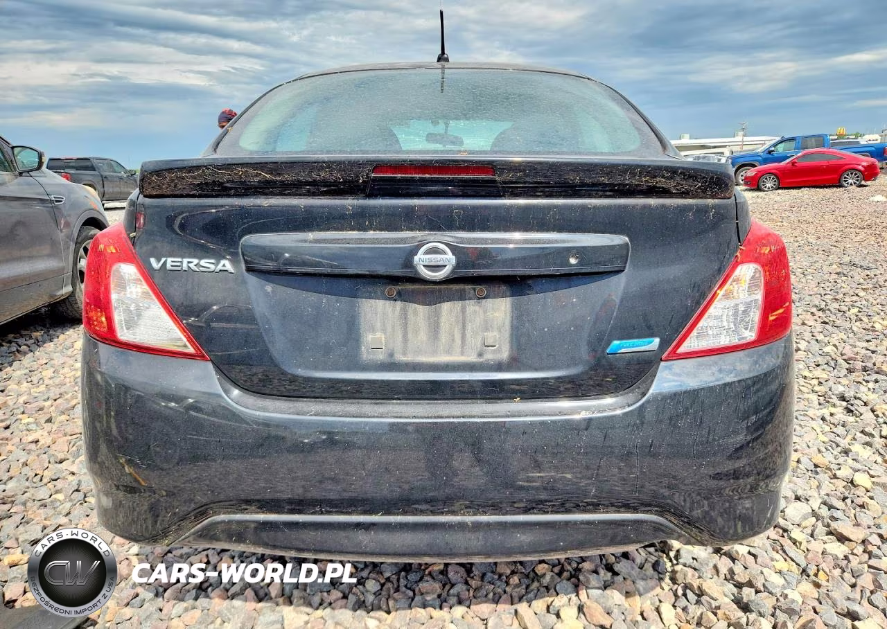 2015 Nissan Versa 1.6 S Plus VIN:3N1CN7AP6FL915839 - 6