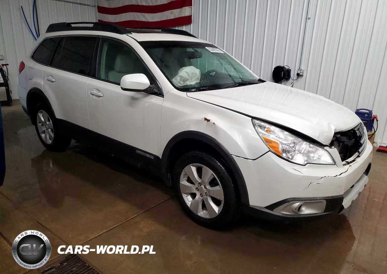 2010 Subaru Outback 3.6R Limited VIN:4S4BRDKCXA2370807 - 4