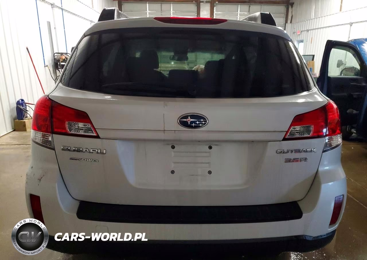 2010 Subaru Outback 3.6R Limited VIN:4S4BRDKCXA2370807 - 6