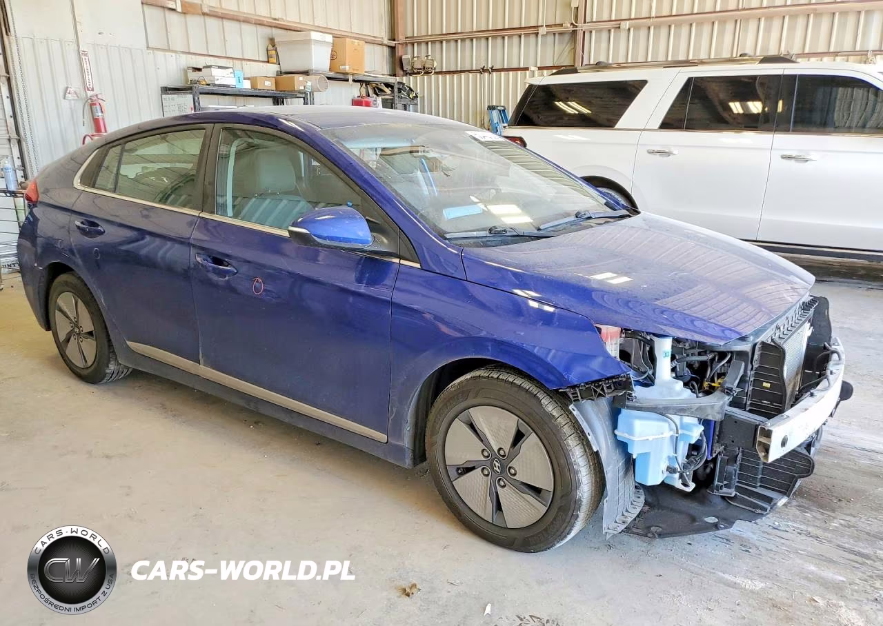 2022 Hyundai Ioniq Se VIN:KMHC75LC3NU268550 - 4