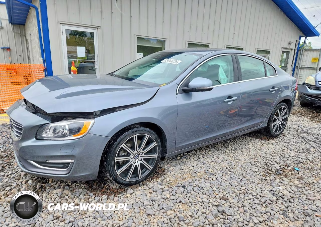 2016 Volvo S60 Platinum