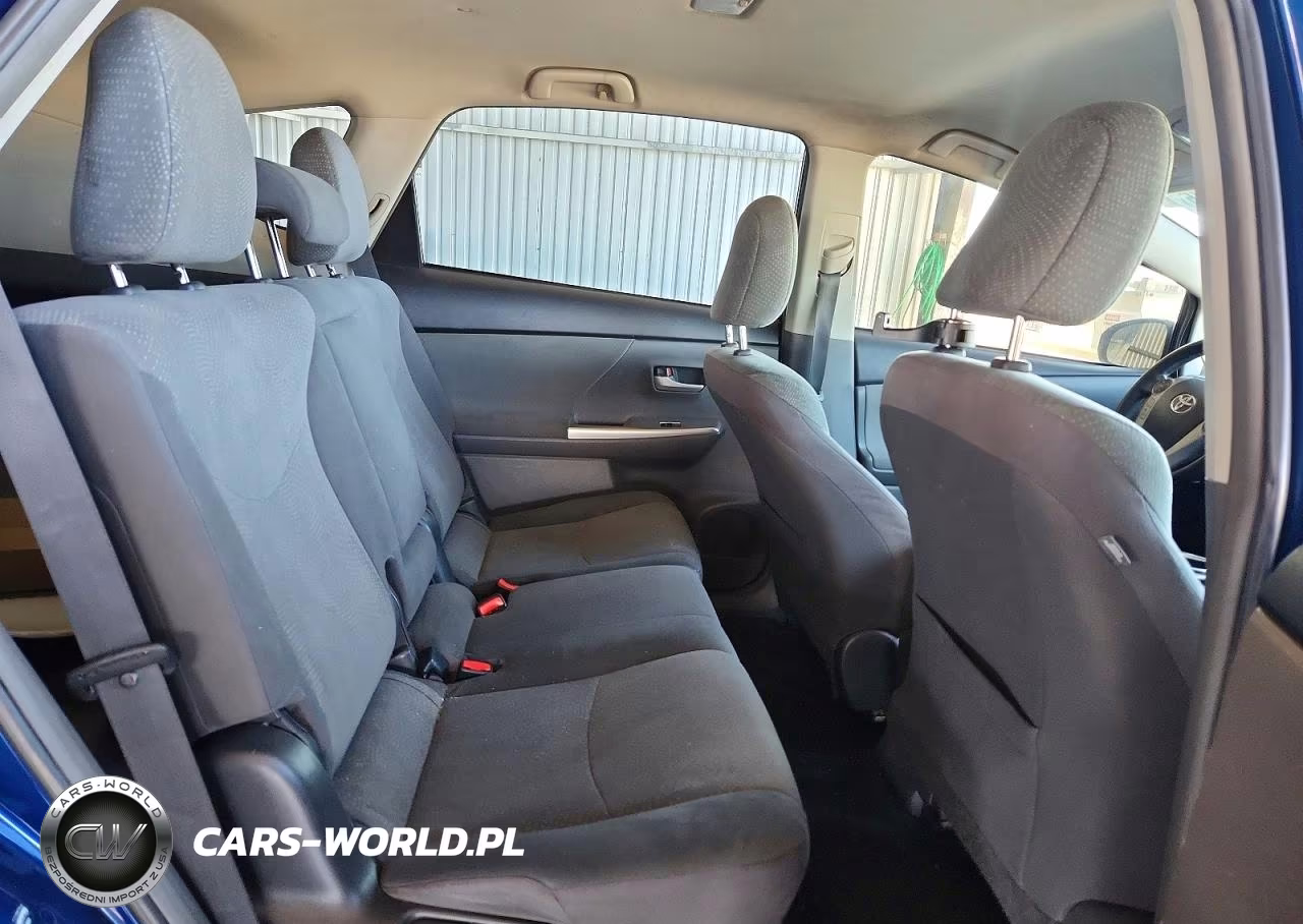 2014 Toyota Prius V Three VIN:JTDZN3EU9E3364218 - 10