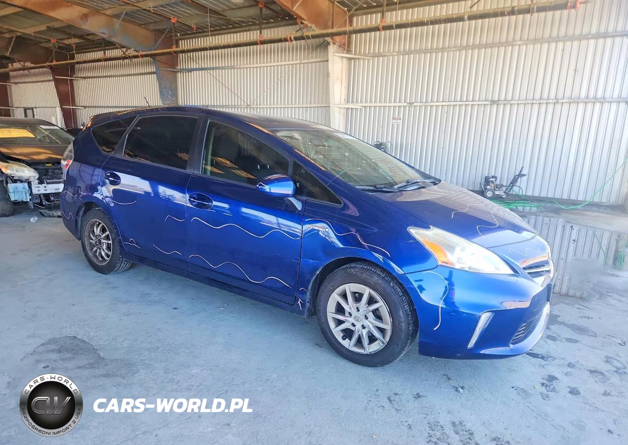2014 Toyota Prius V Three VIN:JTDZN3EU9E3364218 - 4