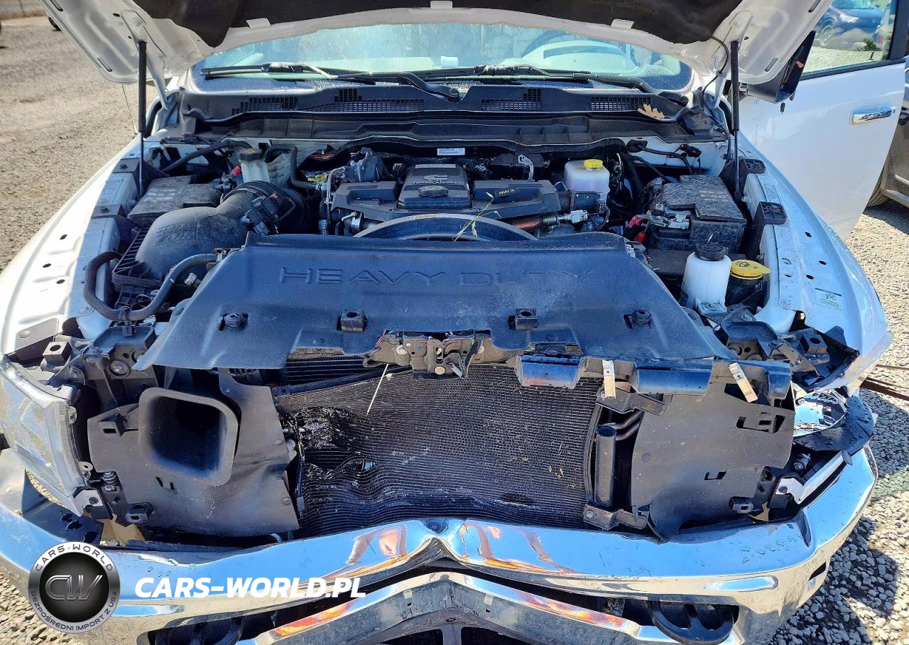 2018 Ram 2500 Slt VIN:3C6UR5DL9JG142635 - 11