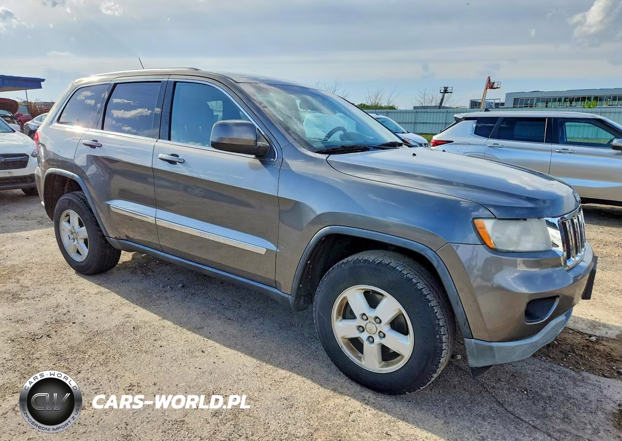 2012 Jeep Grand Cherokee Laredo VIN:1C4RJFAG5CC166228 - 4