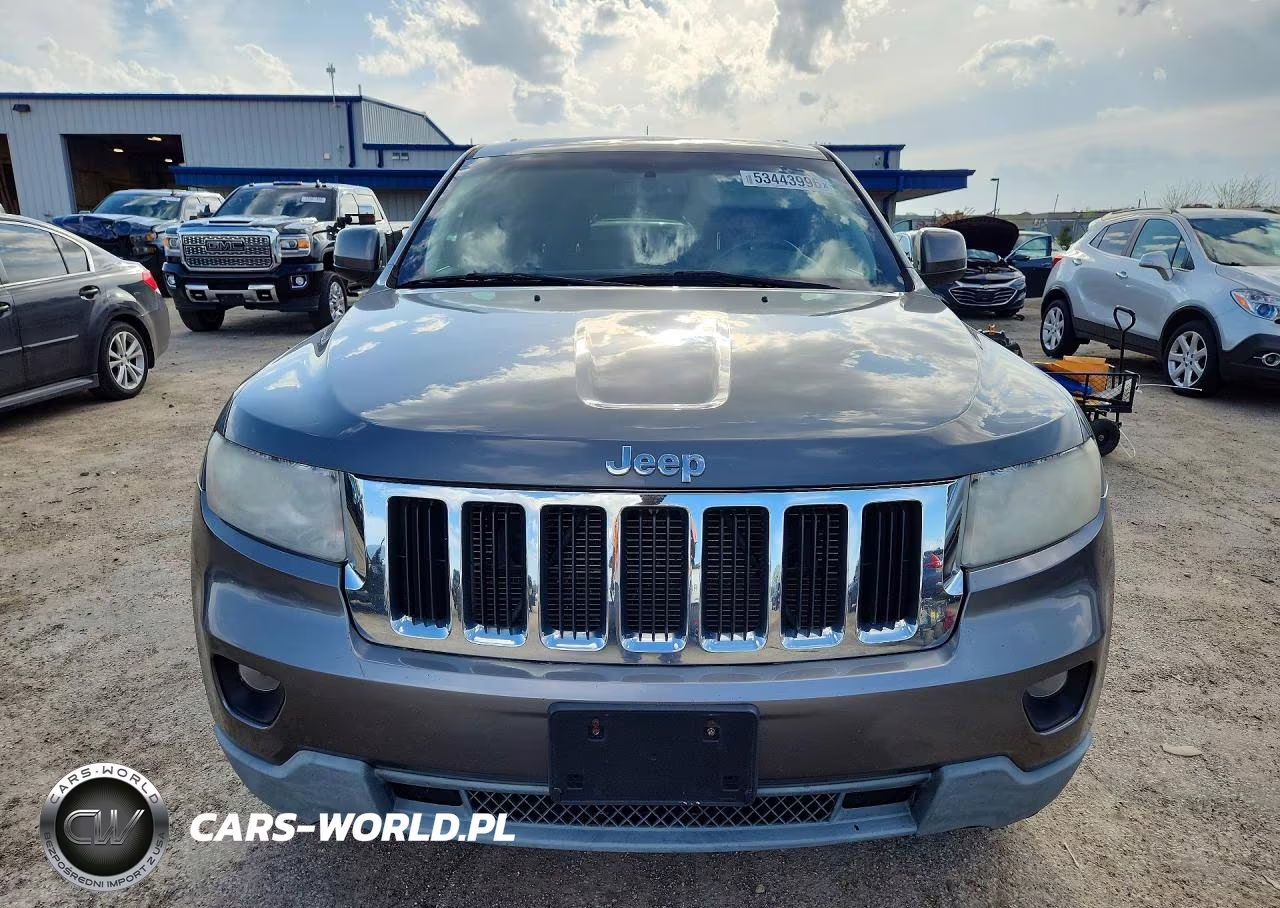 2012 Jeep Grand Cherokee Laredo VIN:1C4RJFAG5CC166228 - 5