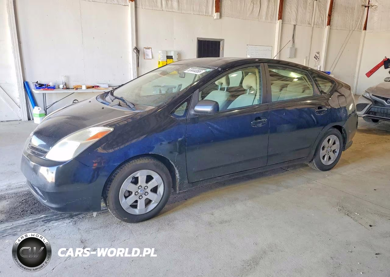 2004 Toyota Prius Base