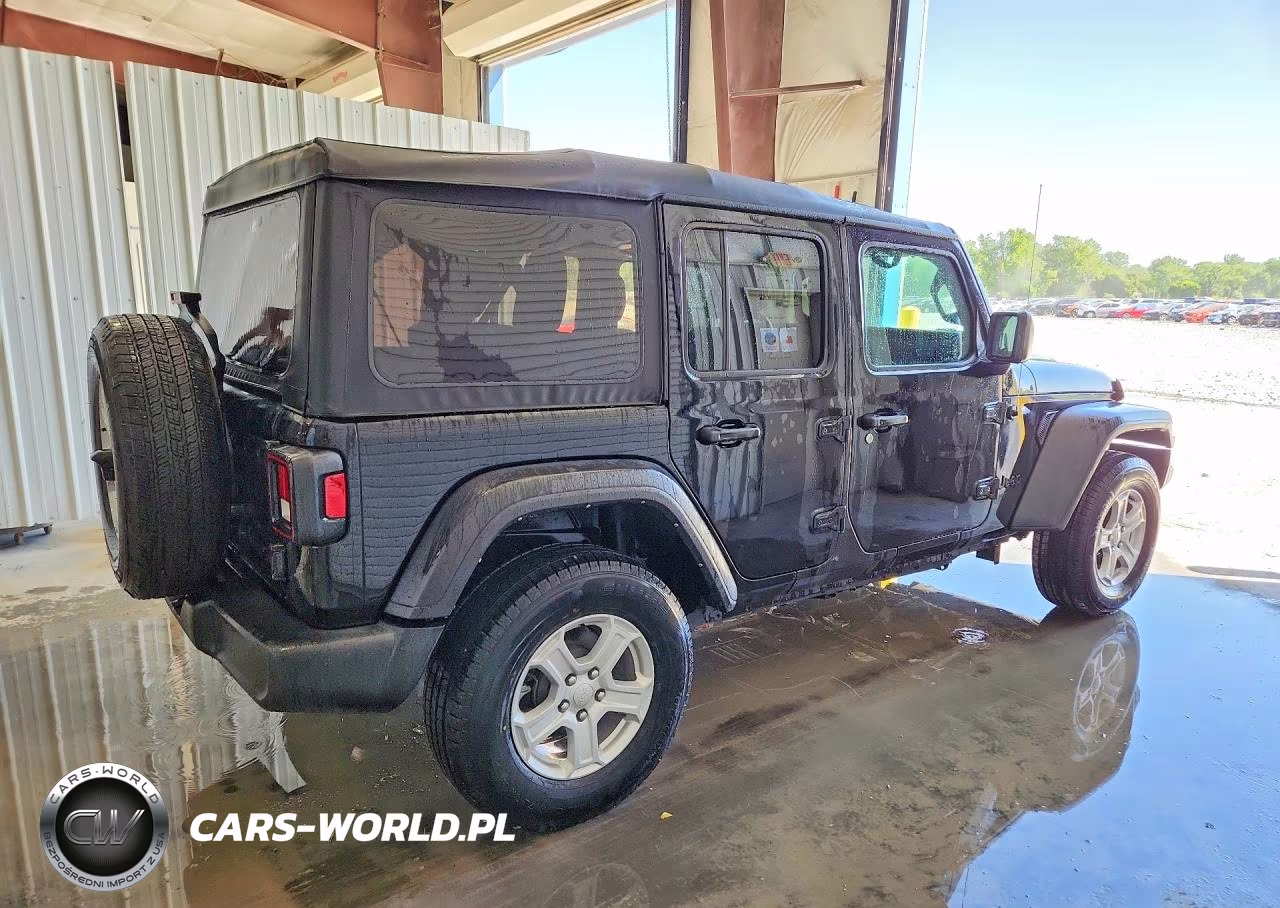 2022 Jeep Wrangler Unlimited Sport VIN:1C4HJXDG5NW165529 - 3