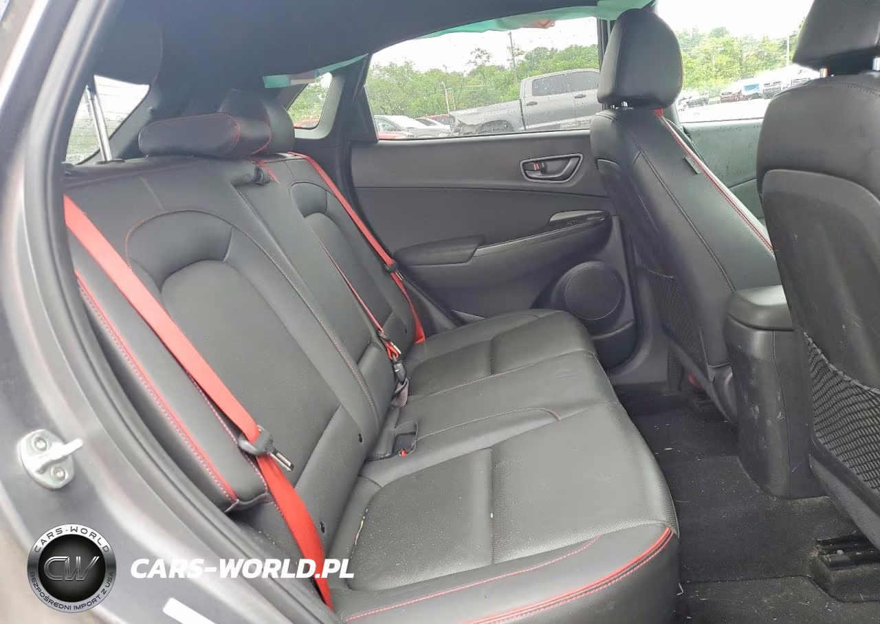 2019 Hyundai Kona Ultimate VIN:KM8K5CA57KU312412 - 11