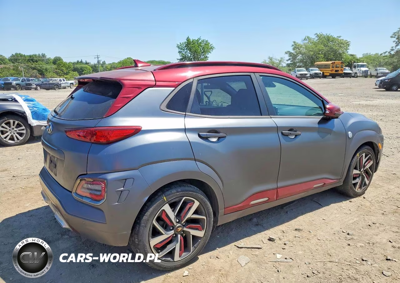 2019 Hyundai Kona Ultimate VIN:KM8K5CA57KU312412 - 3