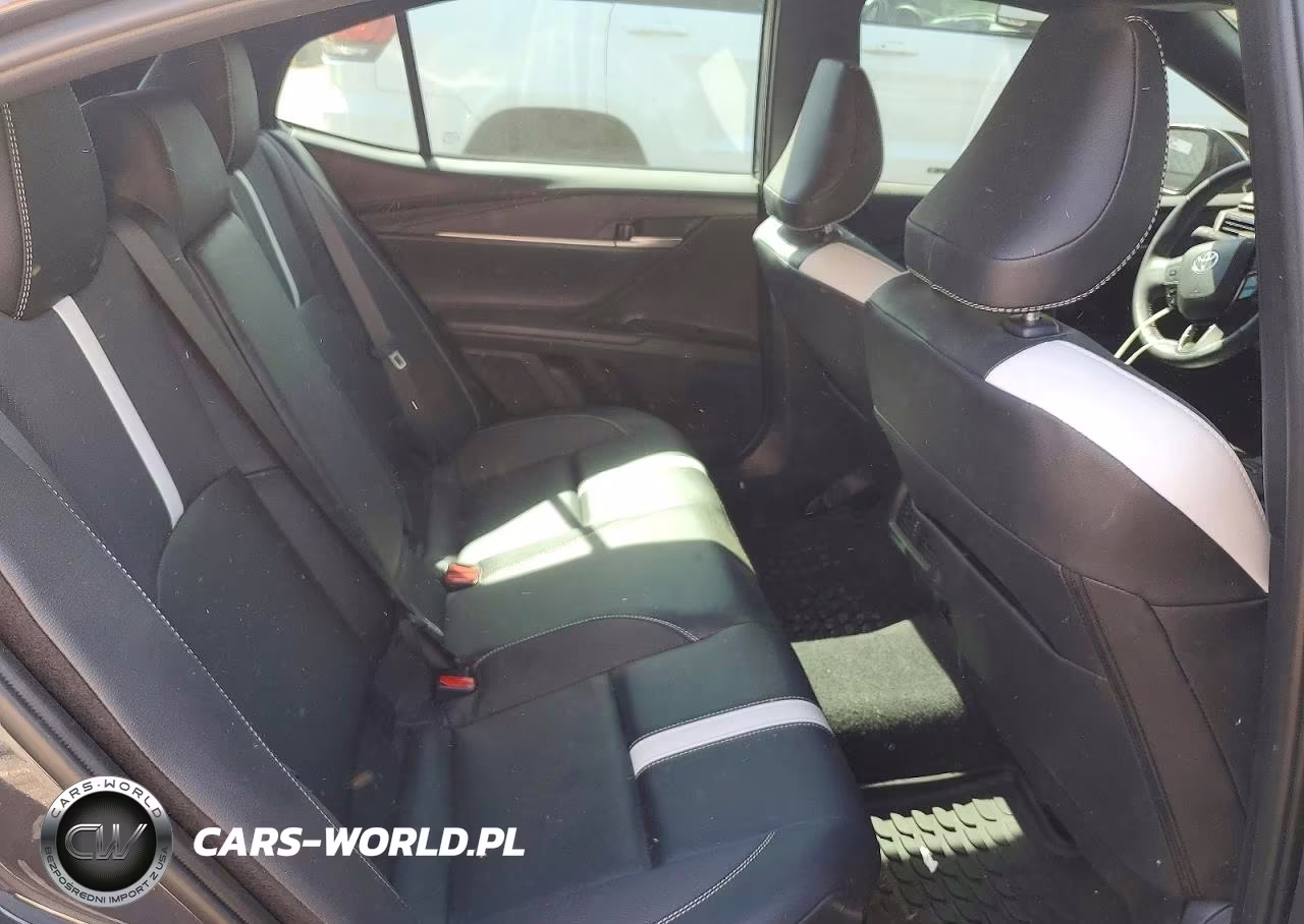 2025 Toyota Camry Se VIN:4T1DAACK2SU053985 - 10