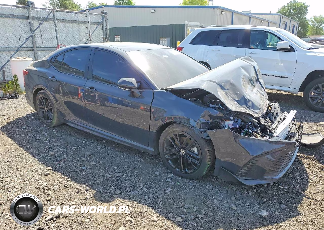 2025 Toyota Camry Se VIN:4T1DAACK2SU053985 - 4