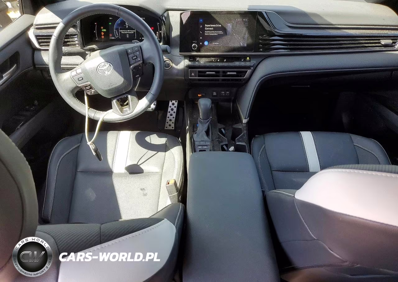 2025 Toyota Camry Se VIN:4T1DAACK2SU053985 - 8