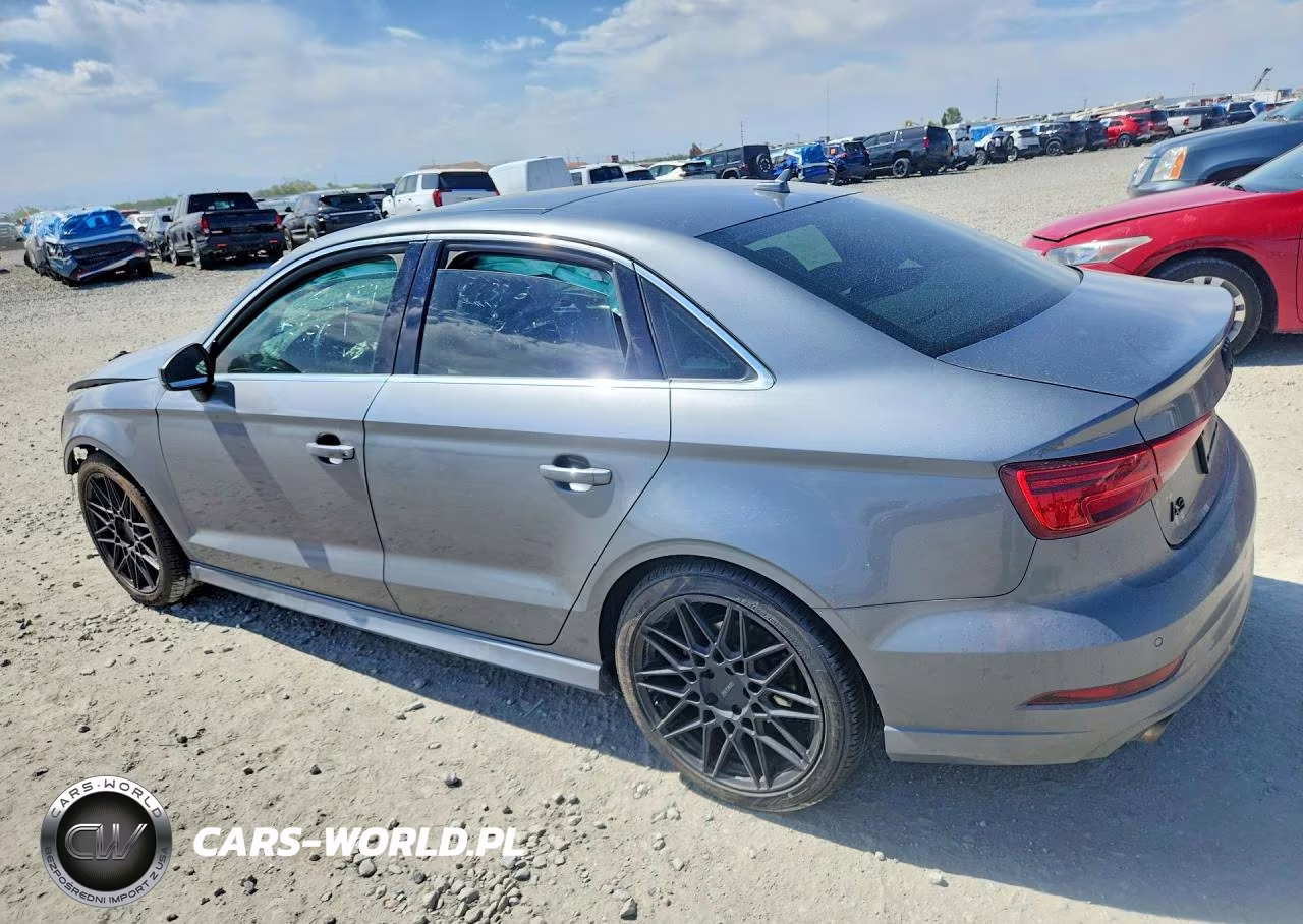 2018 Audi A3 Premium Plus VIN:WAUJ8GFF6J1080124 - 2