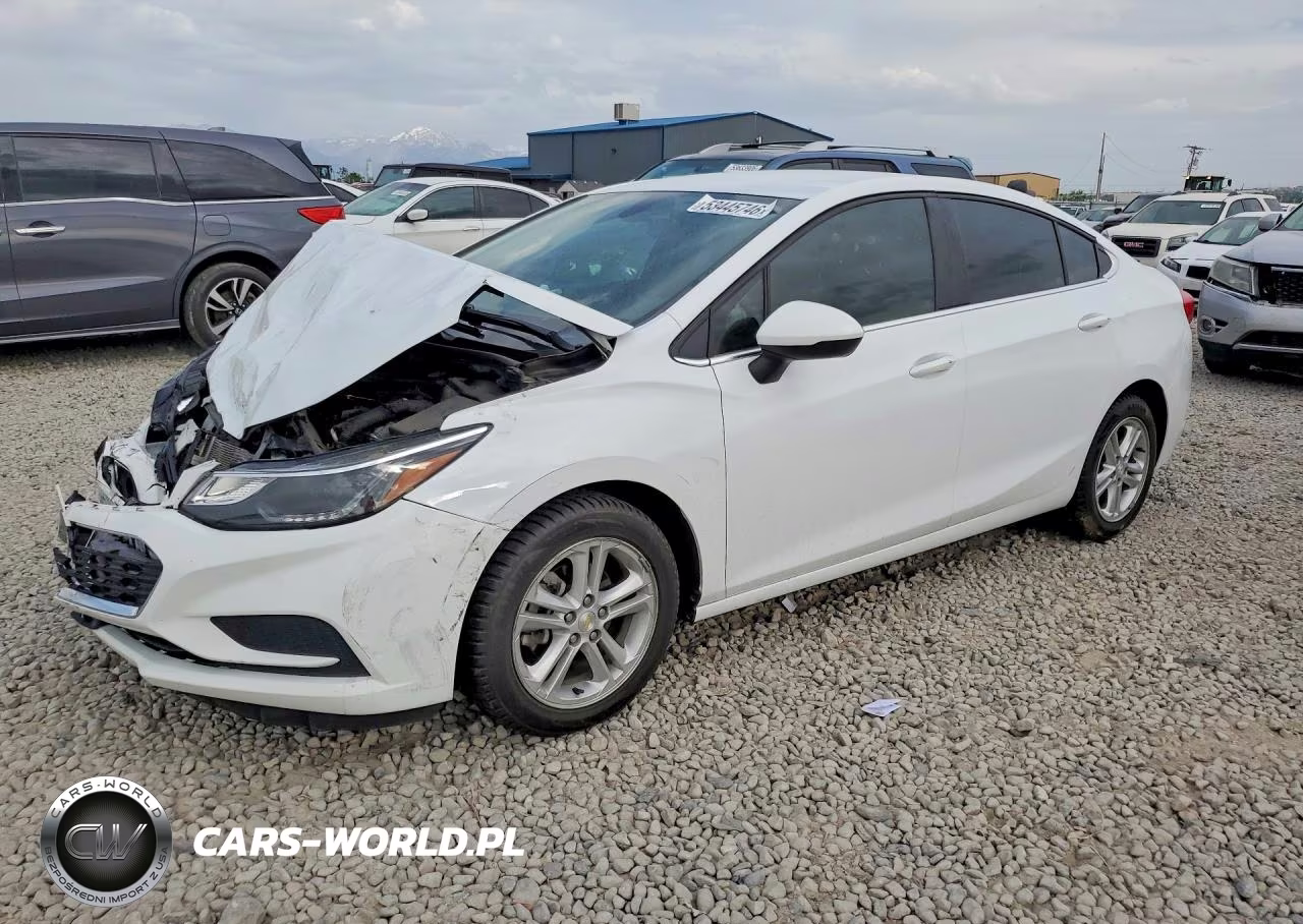 2018 Chevrolet Cruze Lt – zdjęcie 1 z 12