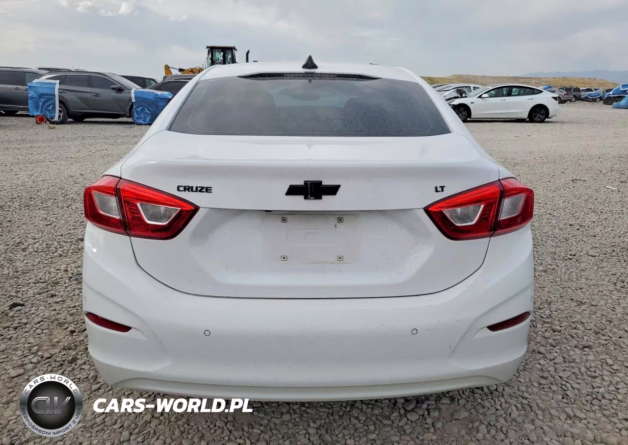 2018 Chevrolet Cruze Lt VIN:1G1BE5SMXJ7236972 - 6
