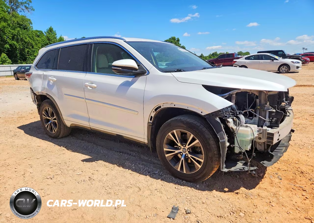 2016 Toyota Highlander Xle VIN:5TDJKRFH3GS289088 - 4