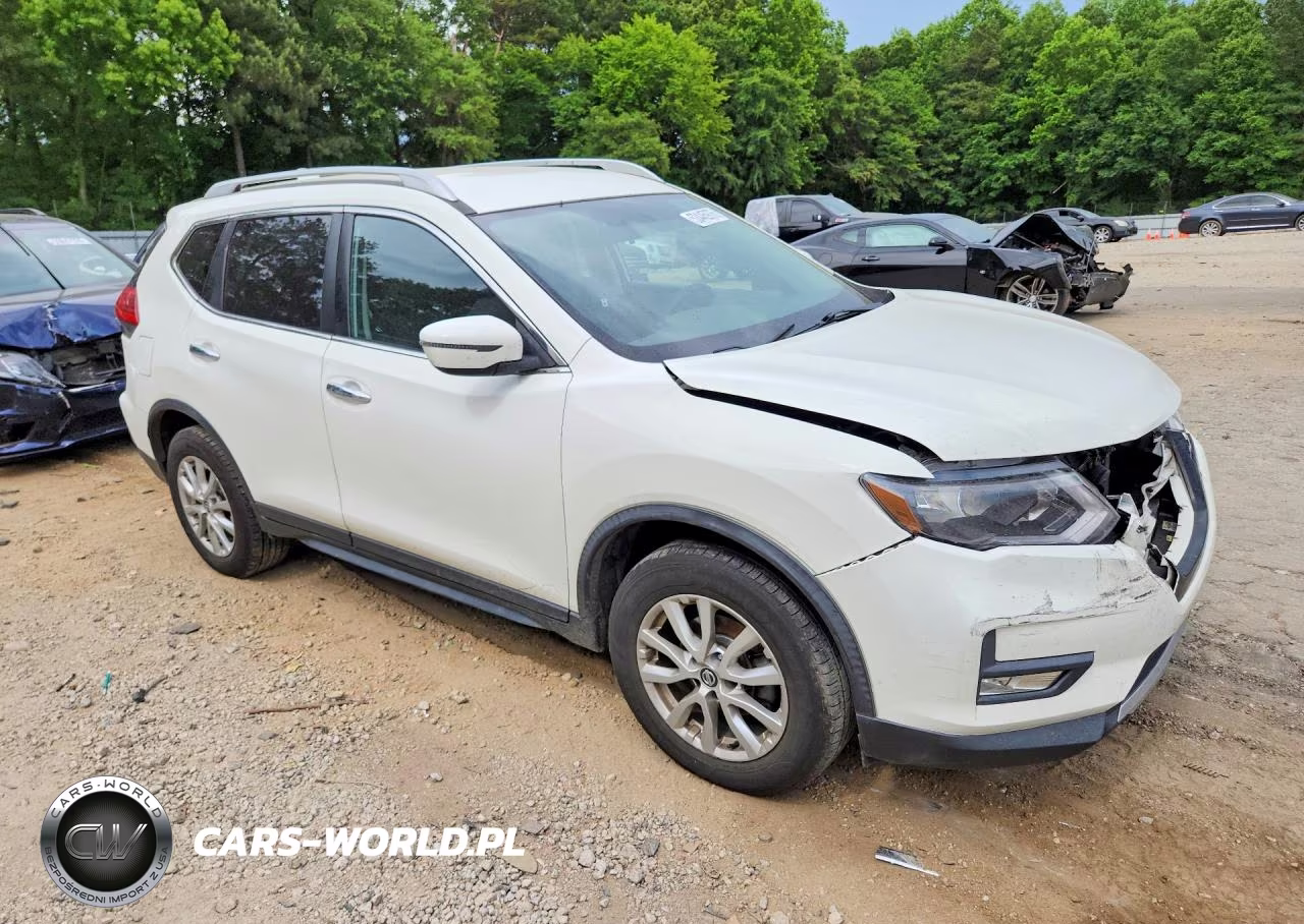 2017 Nissan Rogue Sv VIN:JN8AT2MVXHW008875 - 4
