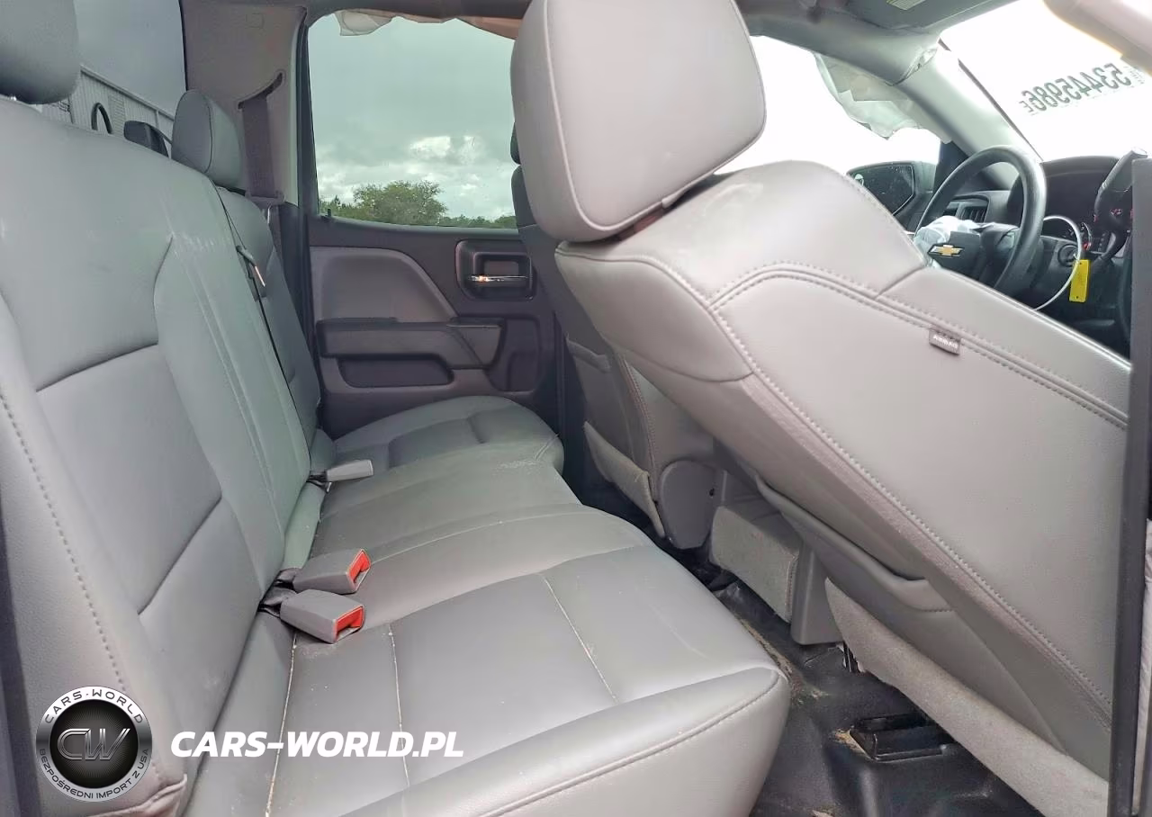 2017 Chevrolet Silverado C1500 VIN:1GCRCNECXHZ300523 - 10