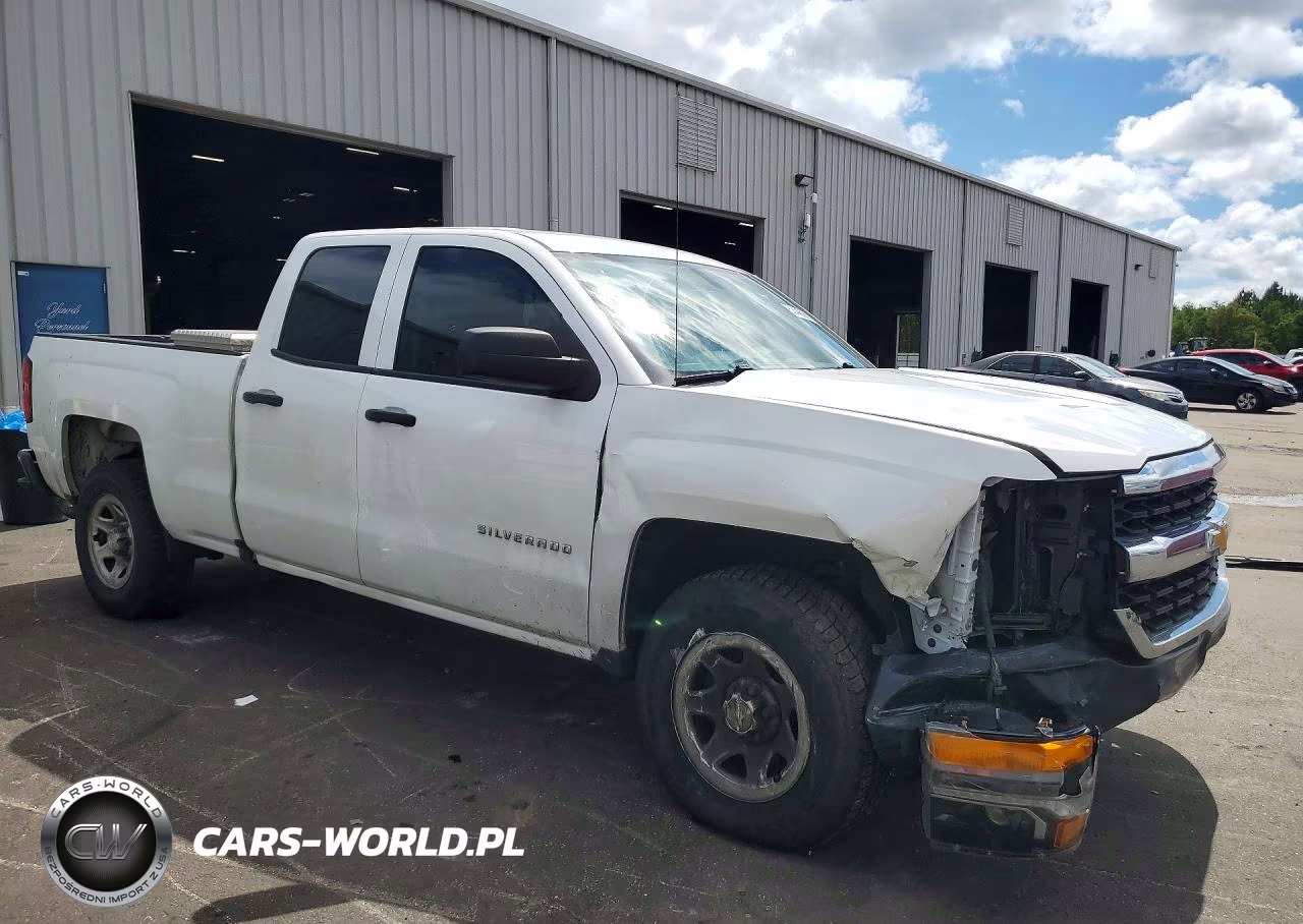 2017 Chevrolet Silverado C1500 VIN:1GCRCNECXHZ300523 - 4