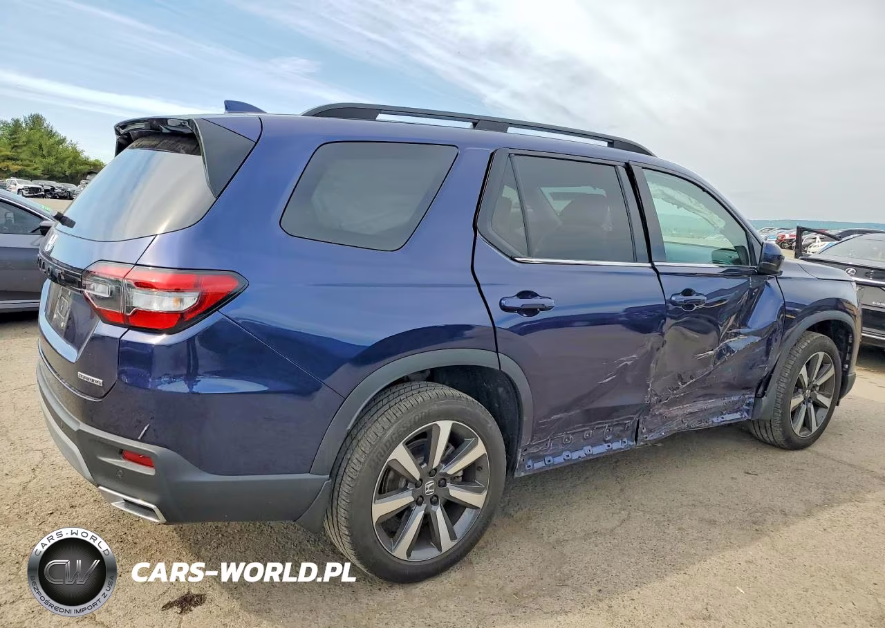2024 Honda Pilot Touring VIN:5FNYG1H79RB015522 - 3