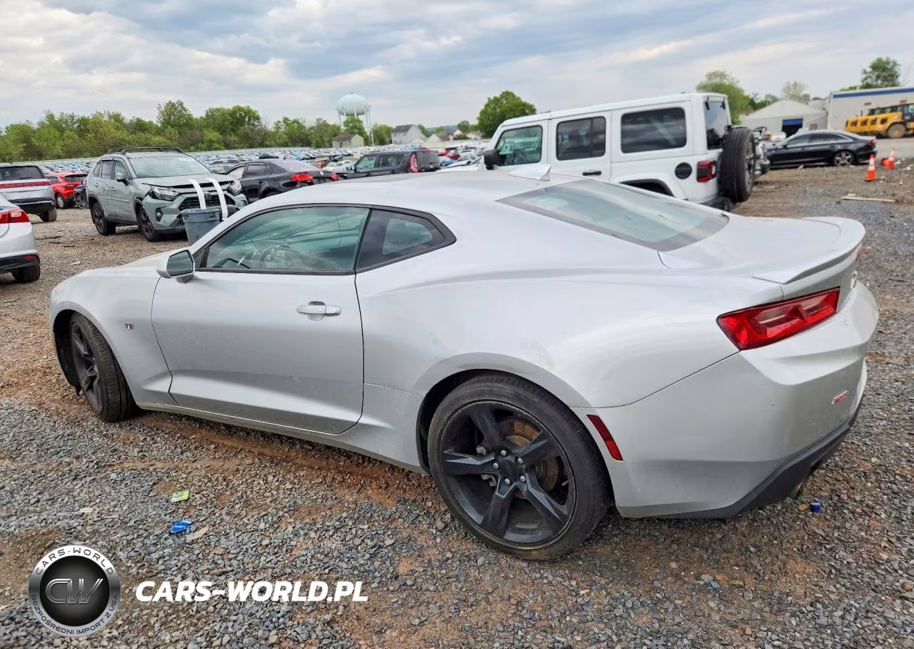 2018 Chevrolet Camaro Lt VIN:1G1FB1RS1J0101105 - 2