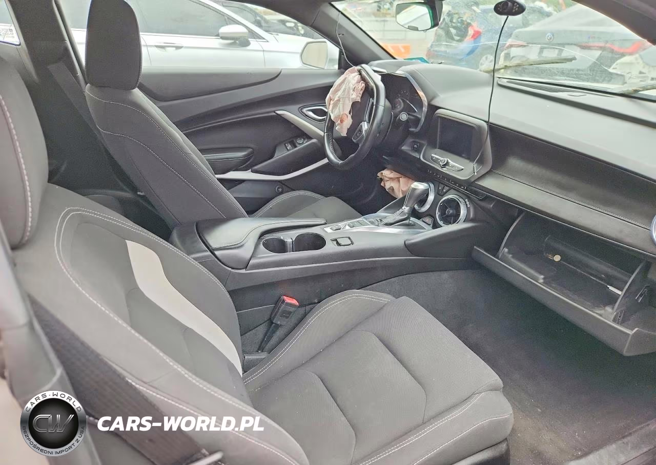 2018 Chevrolet Camaro Lt VIN:1G1FB1RS1J0101105 - 8