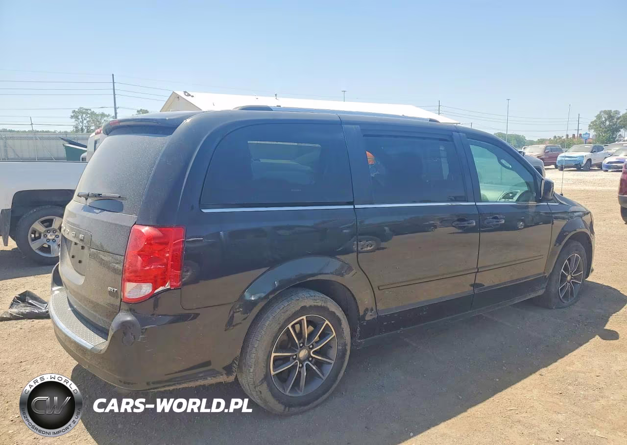 2017 Dodge Grand Caravan Sxt VIN:2C4RDGCG7HR645663 - 3