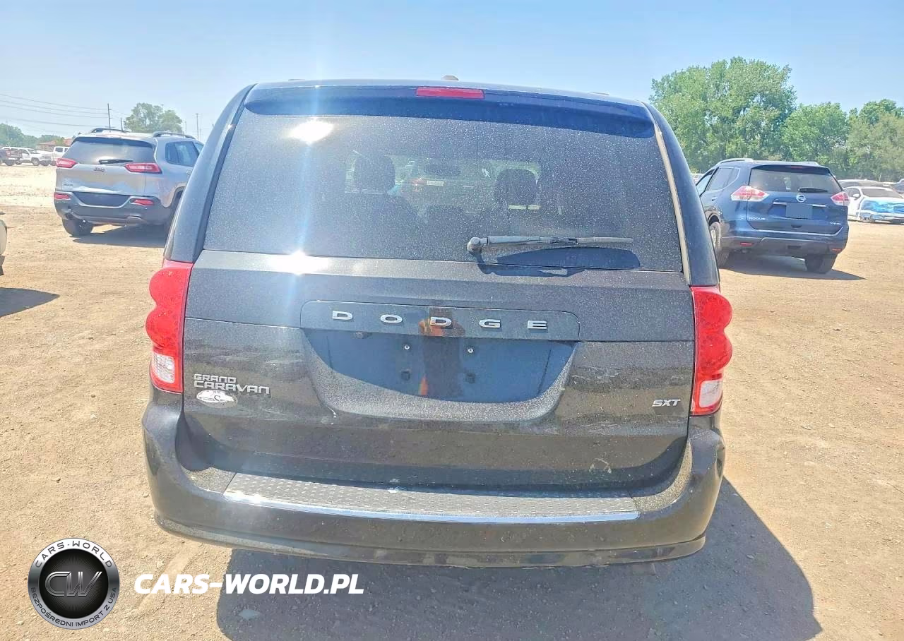 2017 Dodge Grand Caravan Sxt VIN:2C4RDGCG7HR645663 - 6