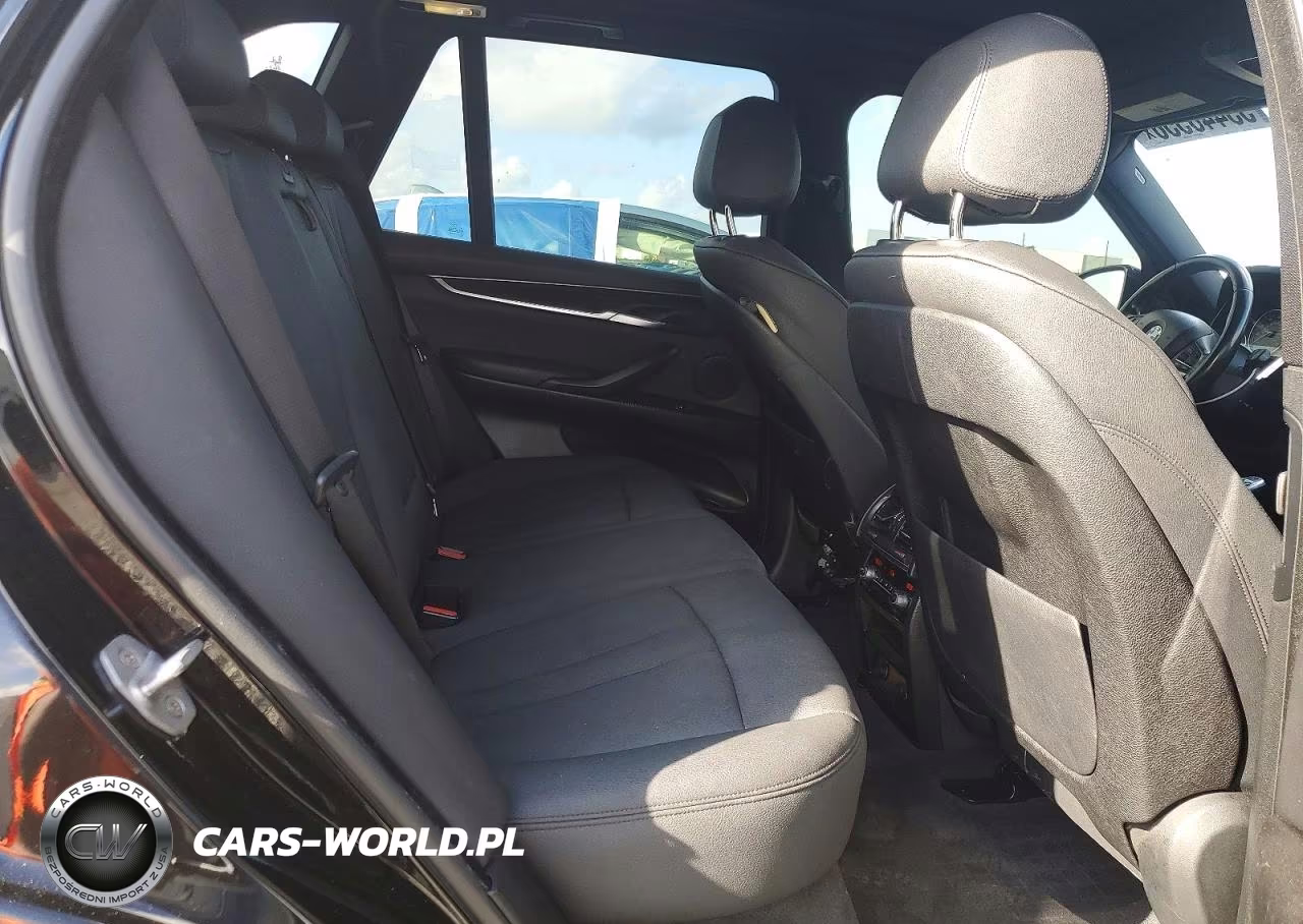2018 BMW X5 xDrive35I VIN:5UXKR0C52J0X99477 - 11