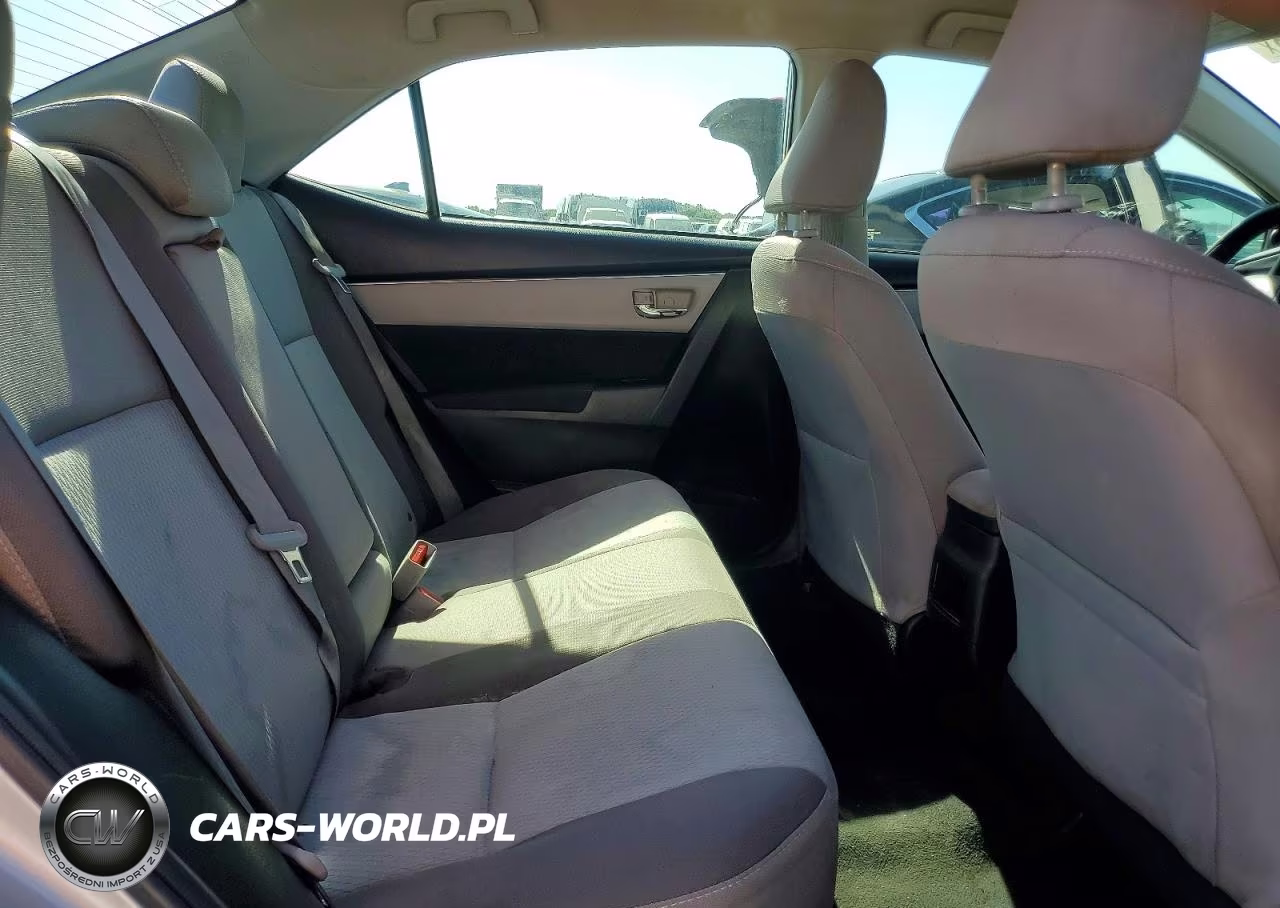 2017 Toyota Corolla Le VIN:5YFBURHE3HP727152 - 10