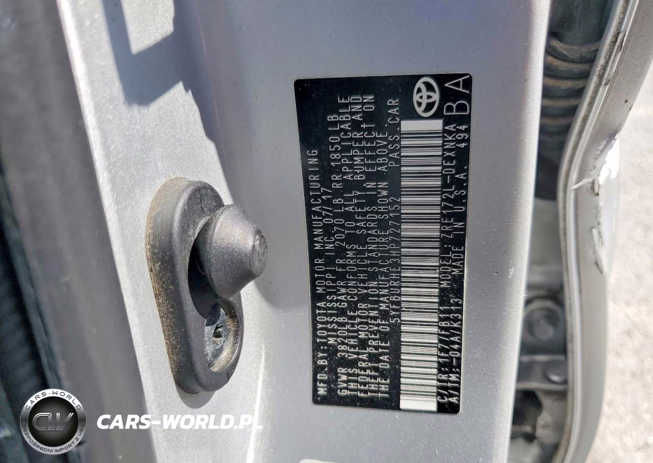 2017 Toyota Corolla Le VIN:5YFBURHE3HP727152 - 12