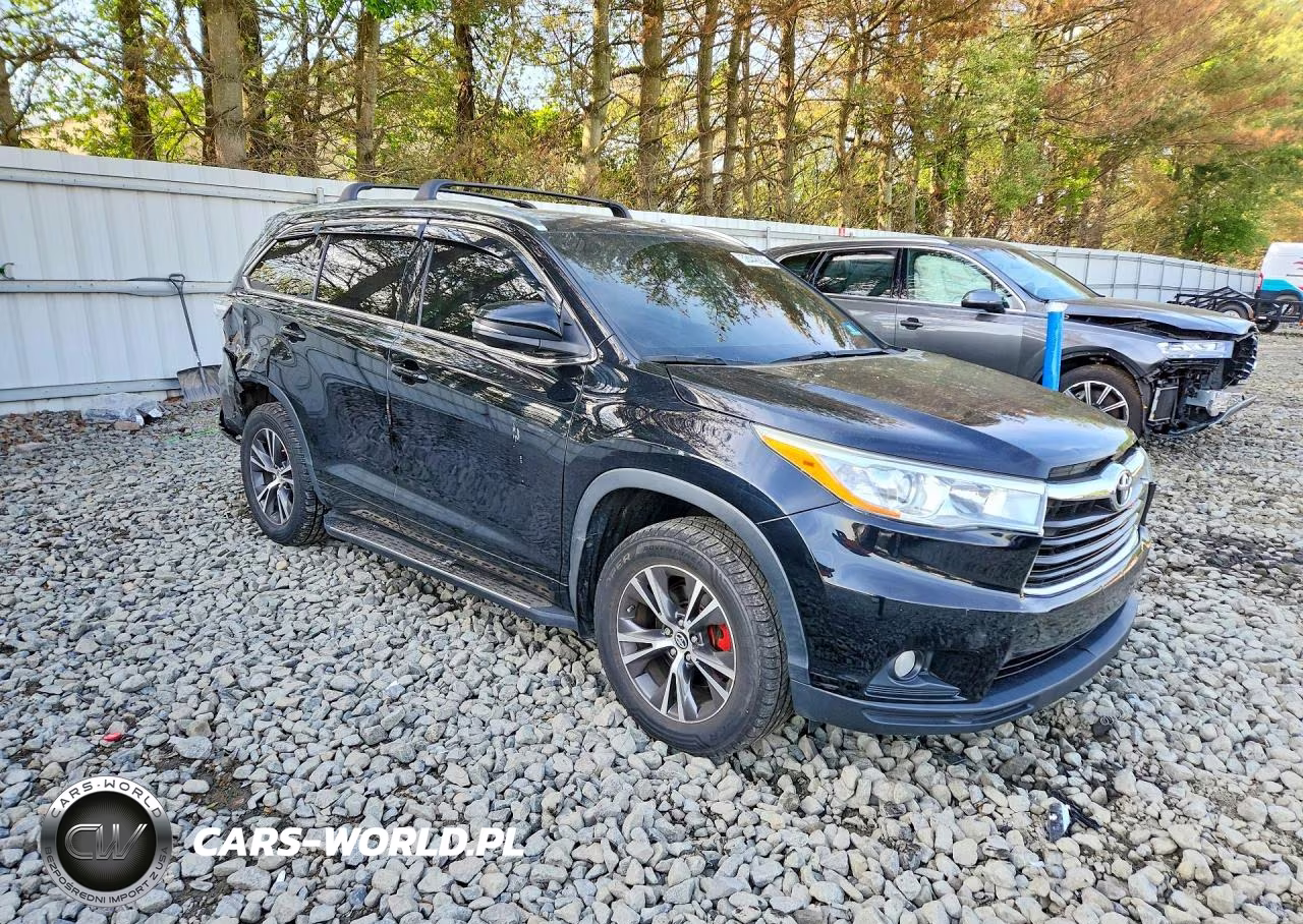 2016 Toyota Highlander Xle VIN:5TDJKRFH5GS280960 - 4