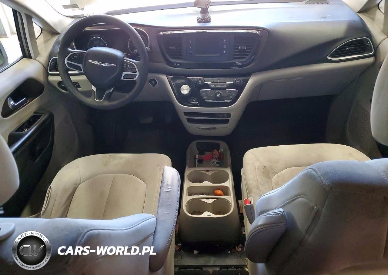 2017 Chrysler Pacifica Lx VIN:2C4RC1CG4HR635771 - 8