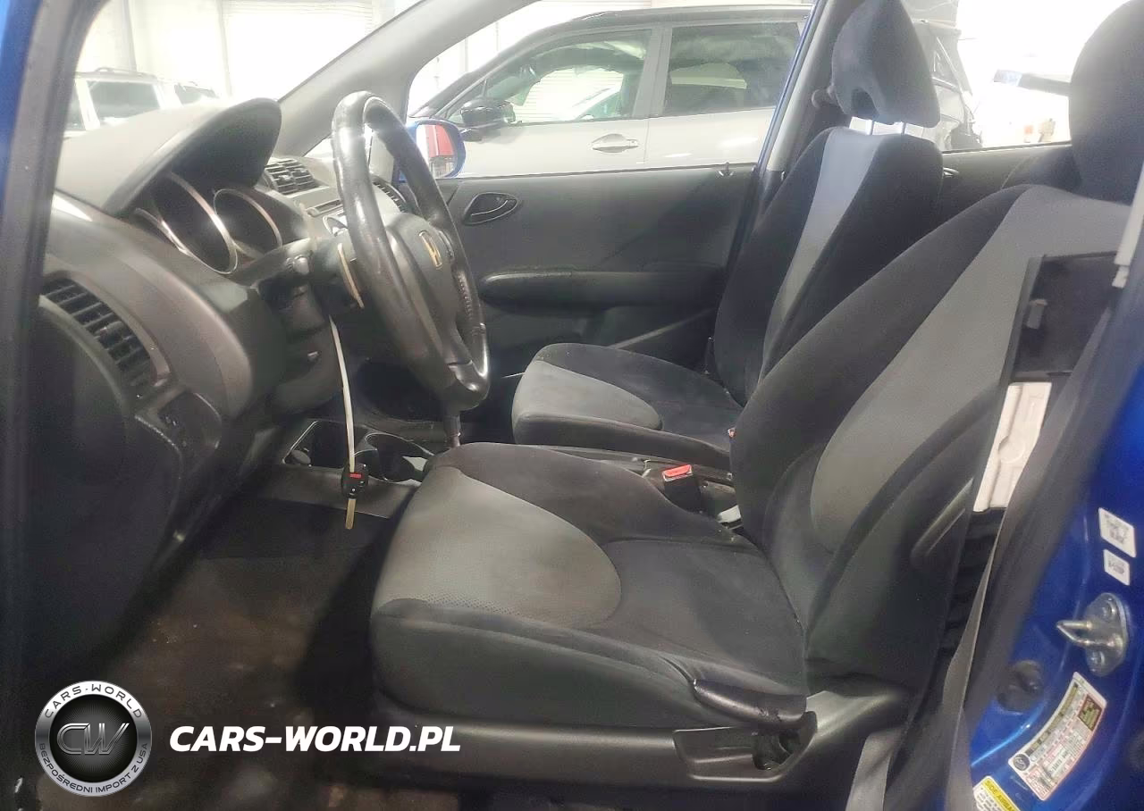 2008 Honda Fit Sport VIN:JHMGD386X8S024057 - 7