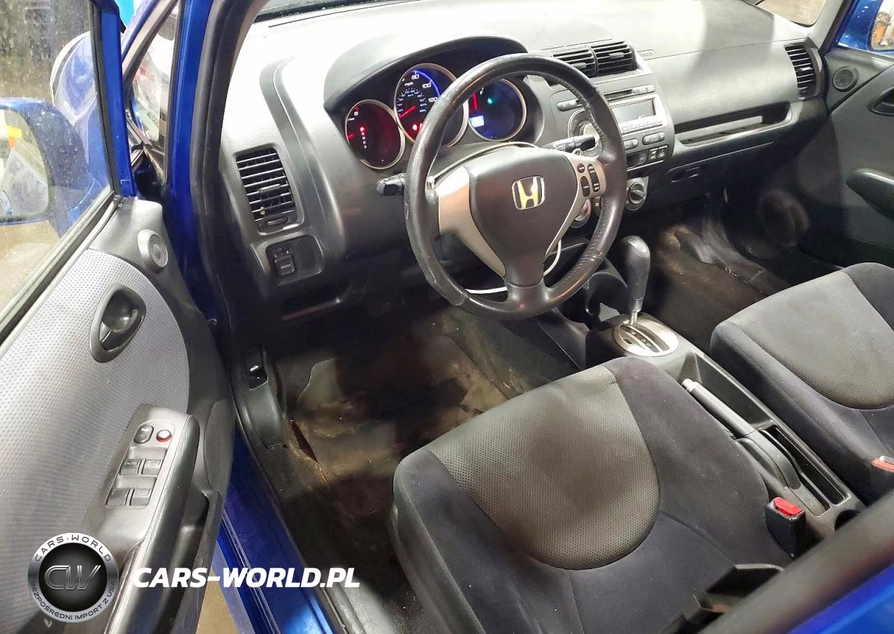 2008 Honda Fit Sport VIN:JHMGD386X8S024057 - 8