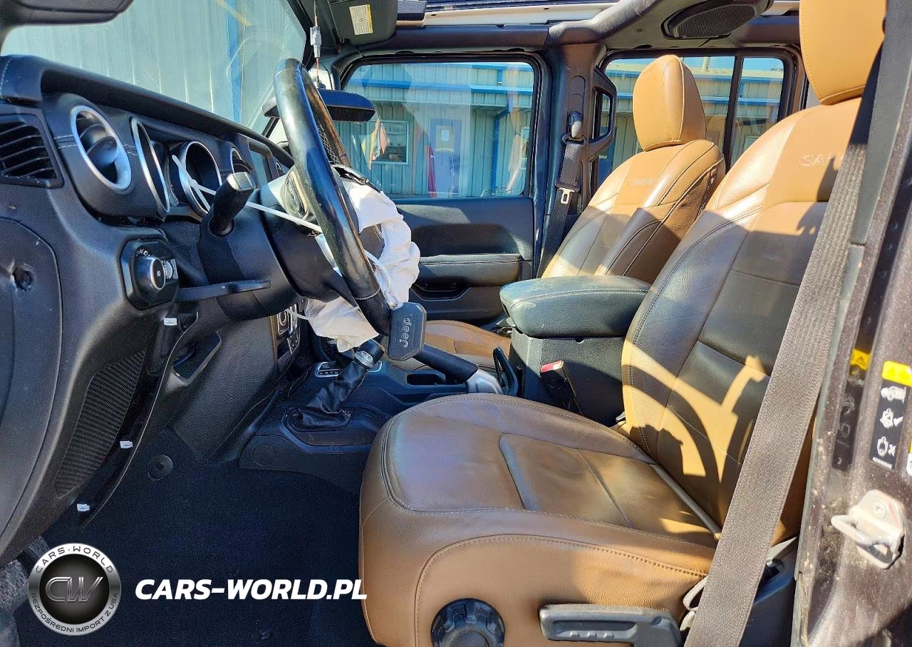 2020 Jeep Wrangler Unlimited Sahara VIN:1C4HJXEN6LW193673 - 7