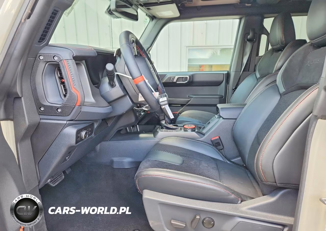 2025 Ford Bronco Raptor VIN:1FMEE0RR6SLB31150 - 7