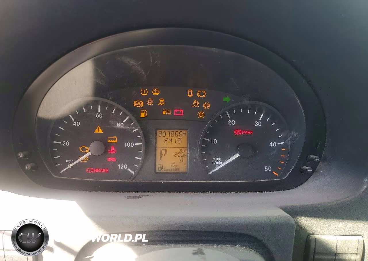 2011 Mercedes Benz Sprinter 2500 Delivery Van VIN:WD3PE8CB9B5606408 - 9