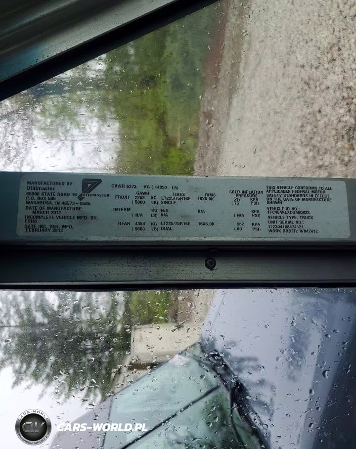 2012 Ford E450 Delivery Truck VIN:1FC4E4KLXCDA60933 - 13