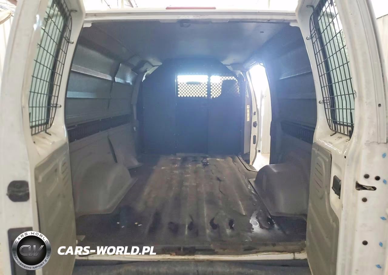2012 Ford E250 Delivery Van VIN:1FTNE2EW0CDA62334 - 10