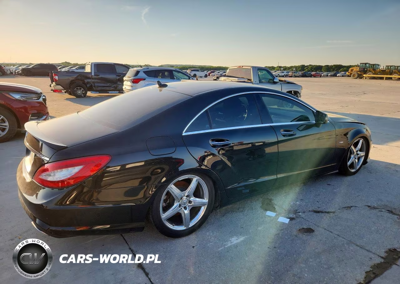 2012 Mercedes-Benz Cls 550 VIN:WDDLJ7DBXCA015107 - 3