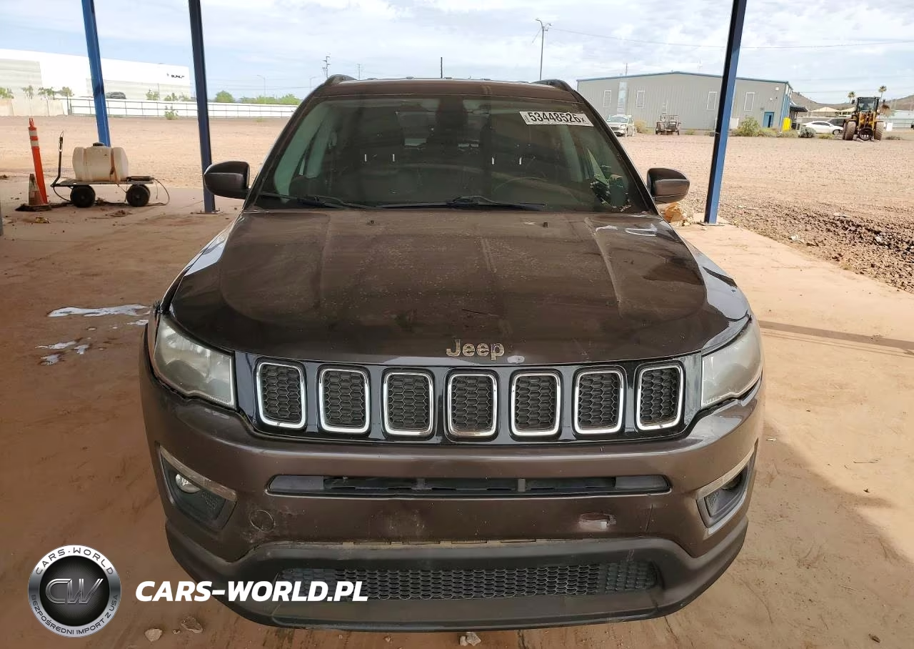 2018 Jeep Compass Latitude VIN:3C4NJCBB2JT368610 - 5
