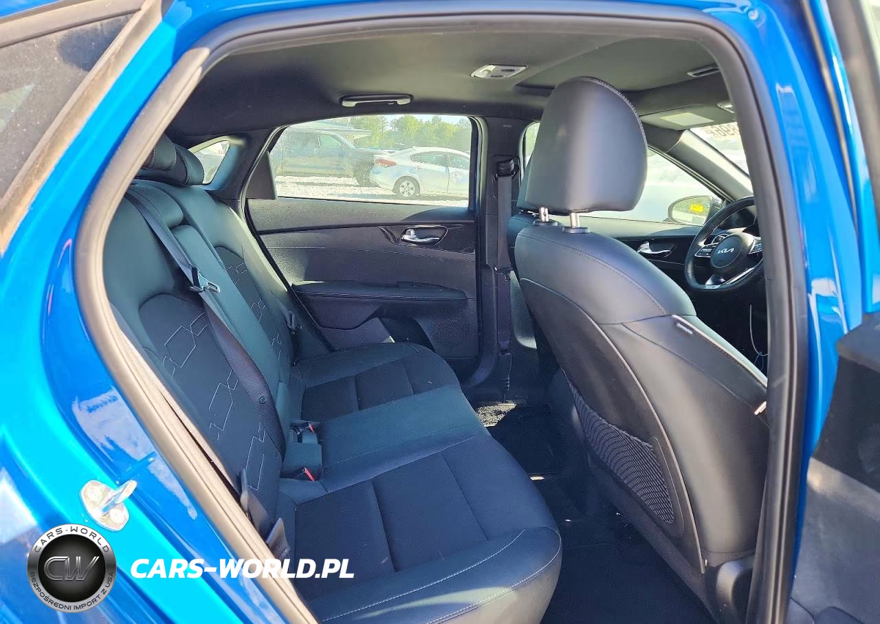 2022 Kia Forte Gt Line VIN:3KPF54AD5NE472651 - 10