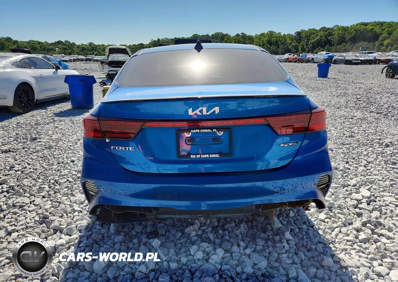 2022 Kia Forte Gt Line VIN:3KPF54AD5NE472651 - 6