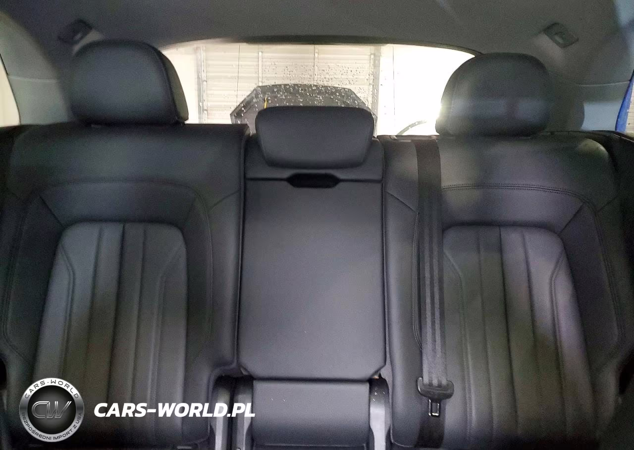 2019 Audi Q5 Premium Plus VIN:WA1BNAFYXK2133444 - 10